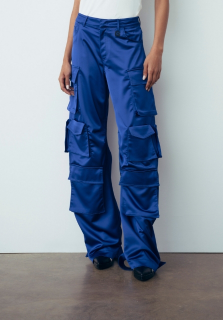 Pantalone Con Tasconi In Satin Blu