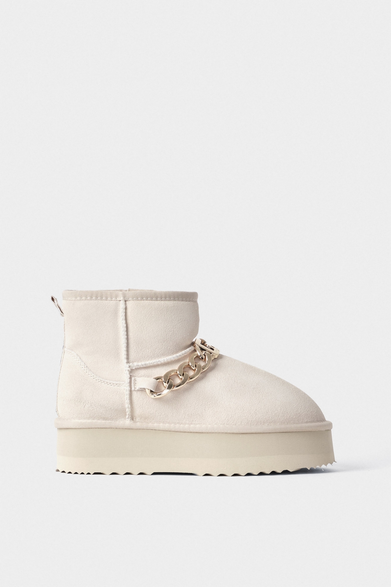 Eskimo Boots With Fur And Chain Off White GACAW01148 MTFI0020 GEN BI02 AI24 GACAW GA PRAI