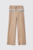 Pantalone con cinto risvoltato in gabardina • Safari