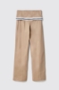 Pantalone con cinto risvoltato in gabardina • Safari