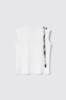 T shirt in jersey paricollo smanicata con dettaglio spalla con stampa • Bianco
