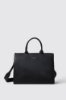 Maxi shopper con logo in metallo • Nero
