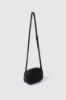 Mini camera bag plisse' con logo in metallo • Nero