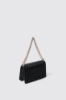Reg shoulder strap plisse' con logo in metallo • Nero