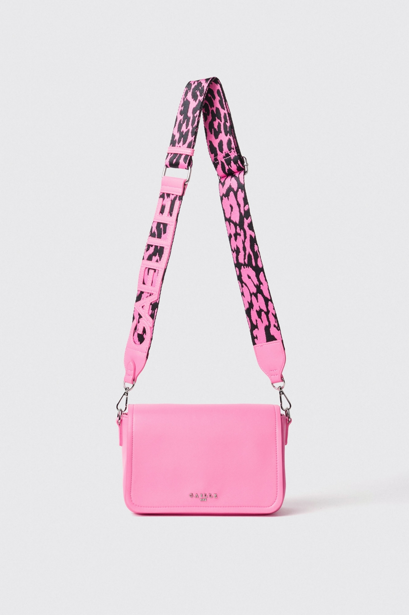 Mini shoulder strap con logo in metallo e tracolla personalizzata • Rosa