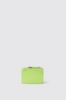Card holder in ecopelle saffiano e logo in metallo • Lime