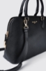 Maxi shoulder strap con logo in metallo • Nero