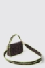 Mini shoulder strap con allover jacquard e logo in metallo • Marrone