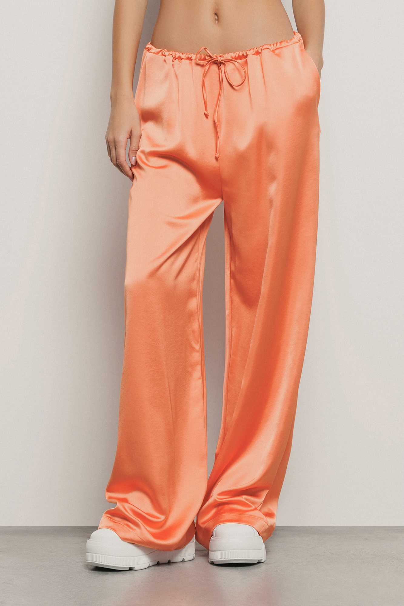 Pantalone dritto in raso • Arancione melone