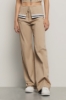 Pantalone con cinto risvoltato in gabardina • Safari