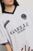 T-shirt scollo a v • Bianco