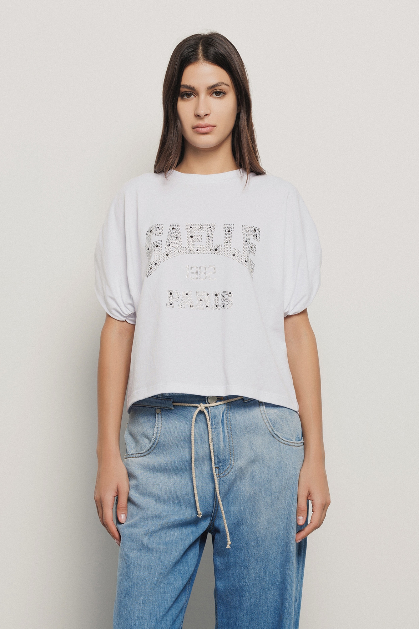 T shirt smanicata con arricciature sulle spalle • Bianco