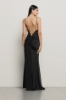 Abito lingerie con scollatura profonda in raso • Nero