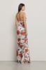 Abito lungo scollo halter in raso creponne • Rose rosse