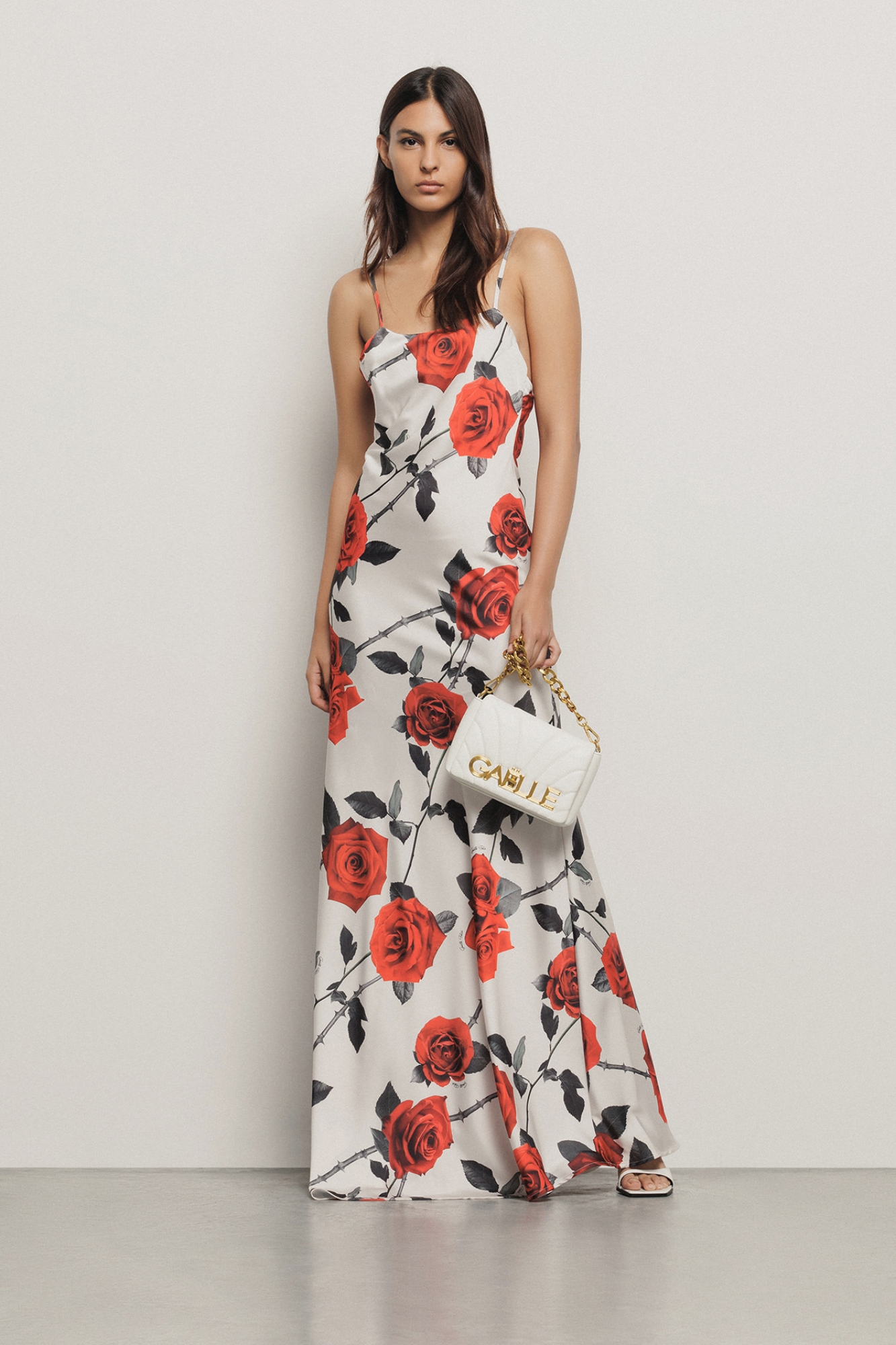 Reg shoulder strap con matelasse' e logo con chiusura a girello • Bianco