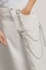 Pantalone boy over loose fit con catene strass • Off white
