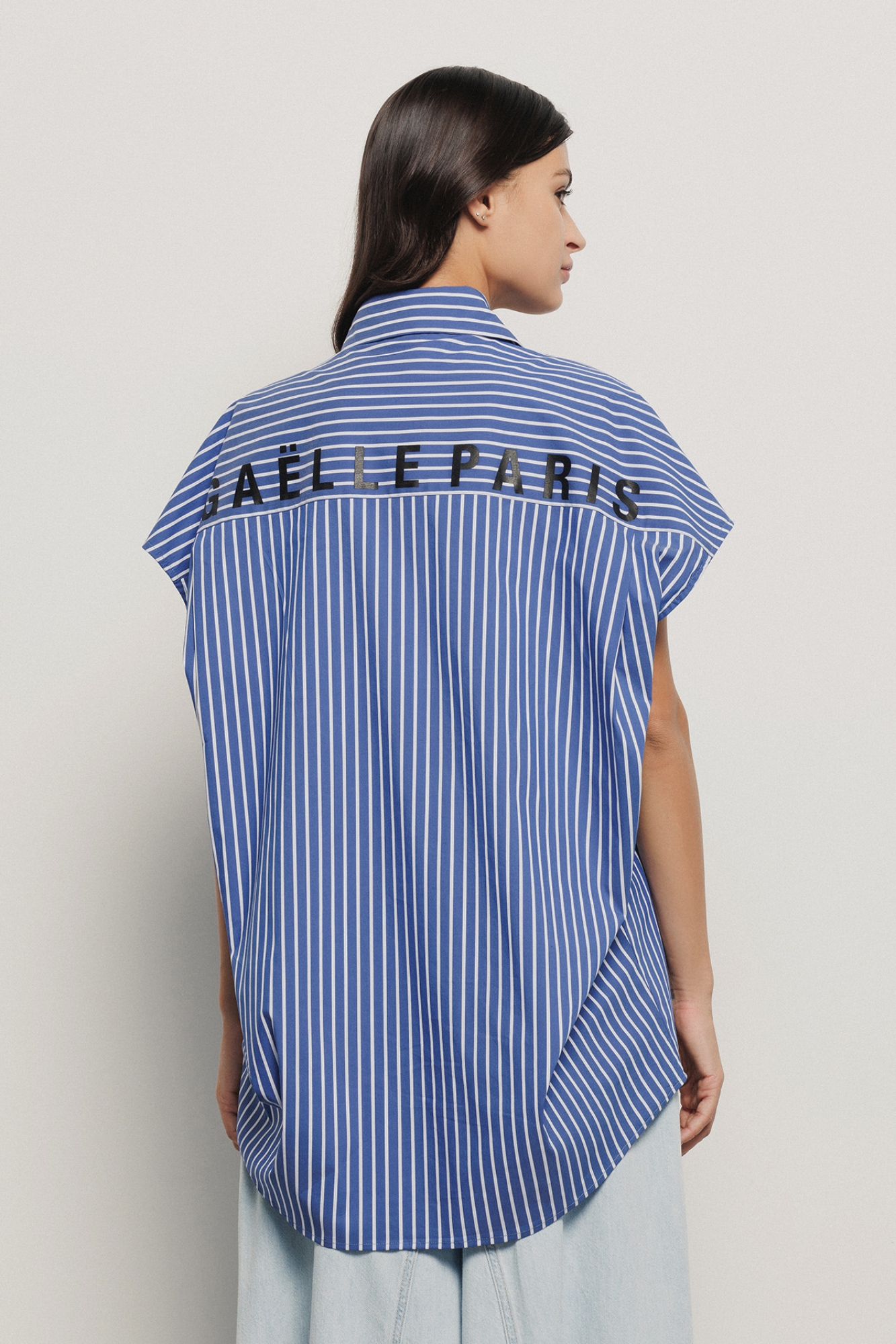 Camicia over smanicata in popeline bastonetto • Azzurro scuro