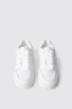 Sneakers skaters in action leather con logo embossed • Bianco