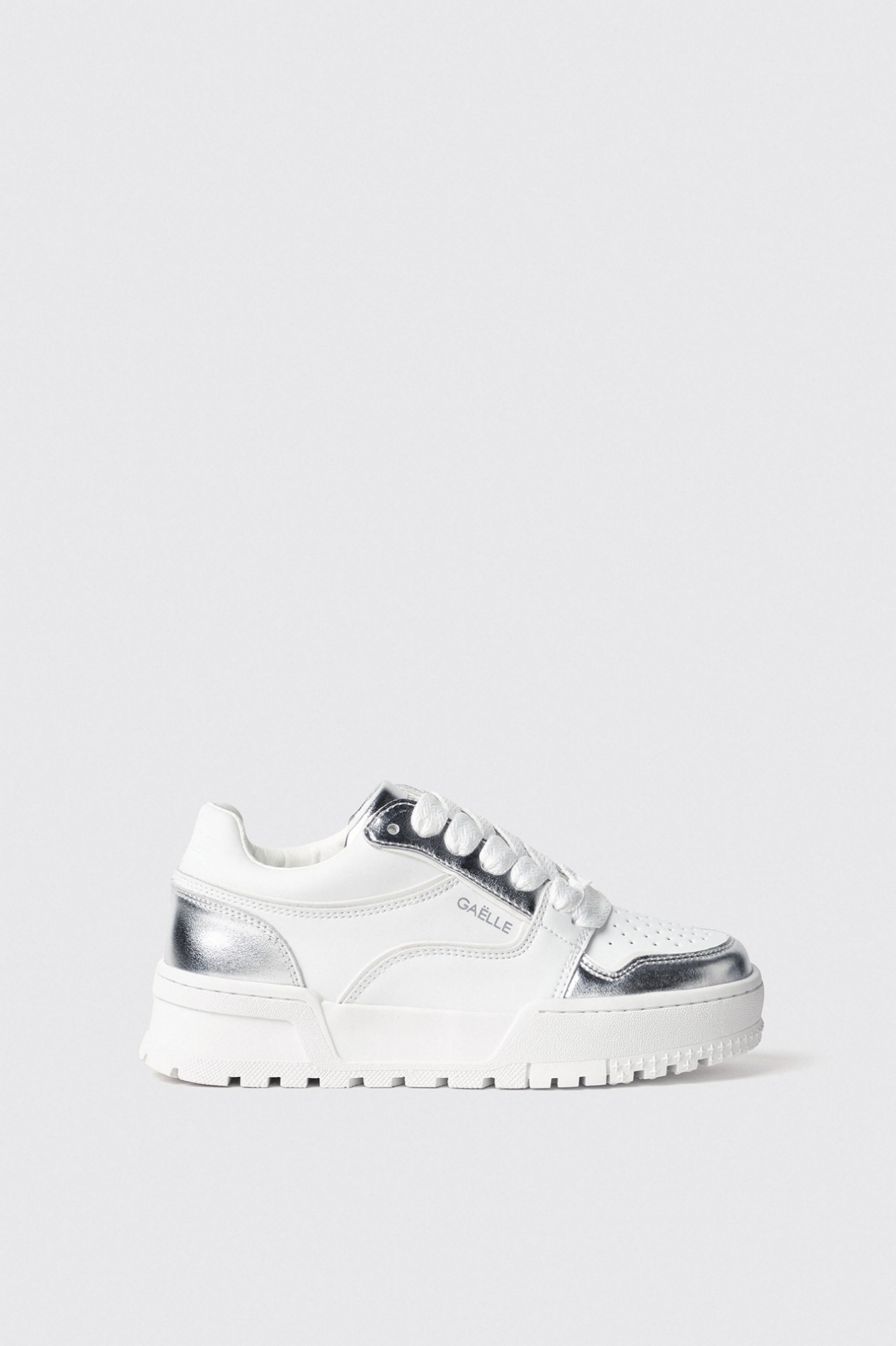 Sneakers skaters in action leather con inserti laminati e logo sul retro • Argento