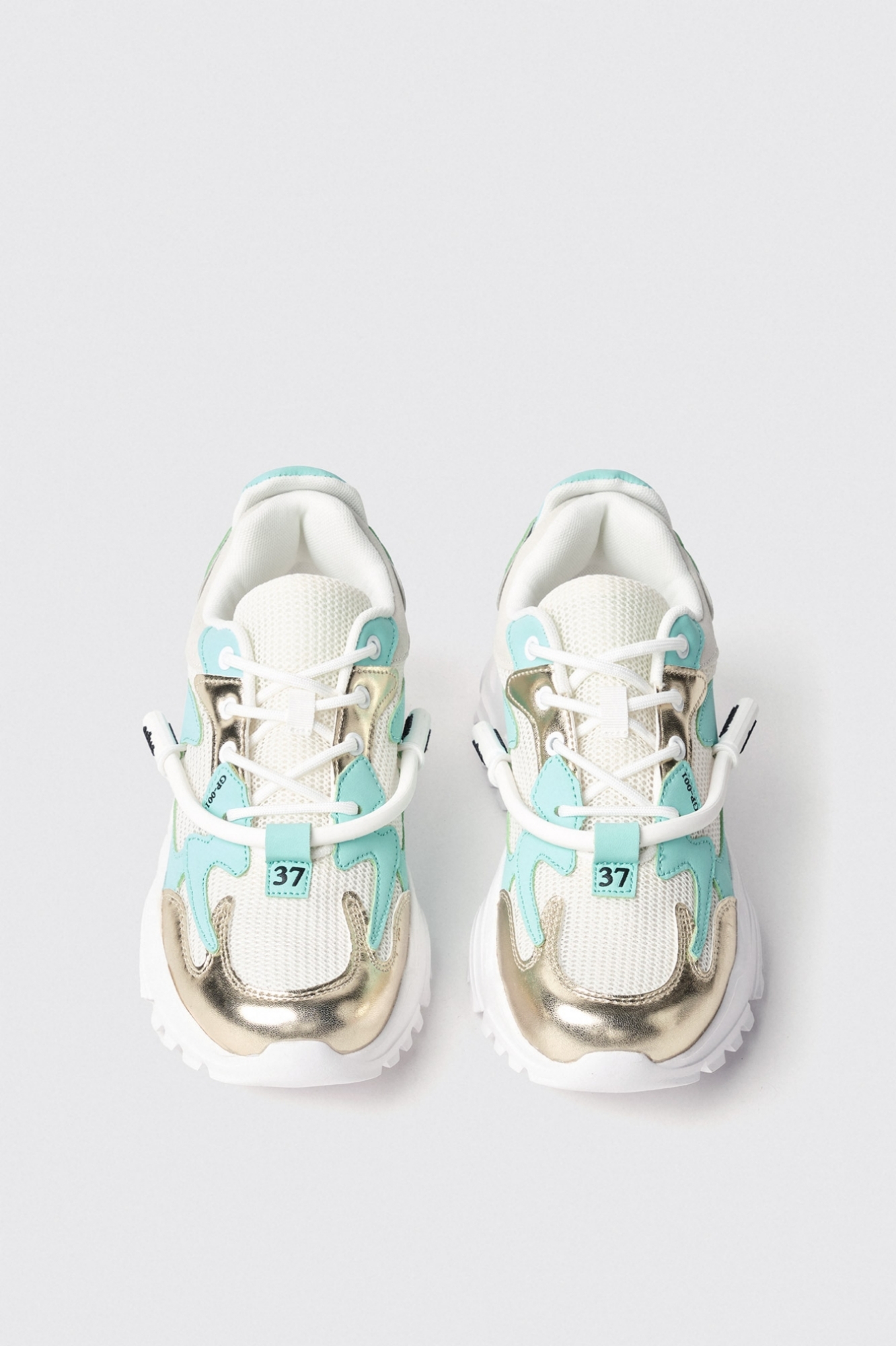 Sneakers runner in mesh con stopper logato in rubber e inserti in laminato • Verde menta