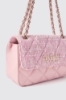 Mini shoulder strap con logo in metallo • Rosa