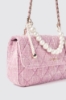 Reg shoulder strap con logo in metallo e tacolla con perle • Rosa