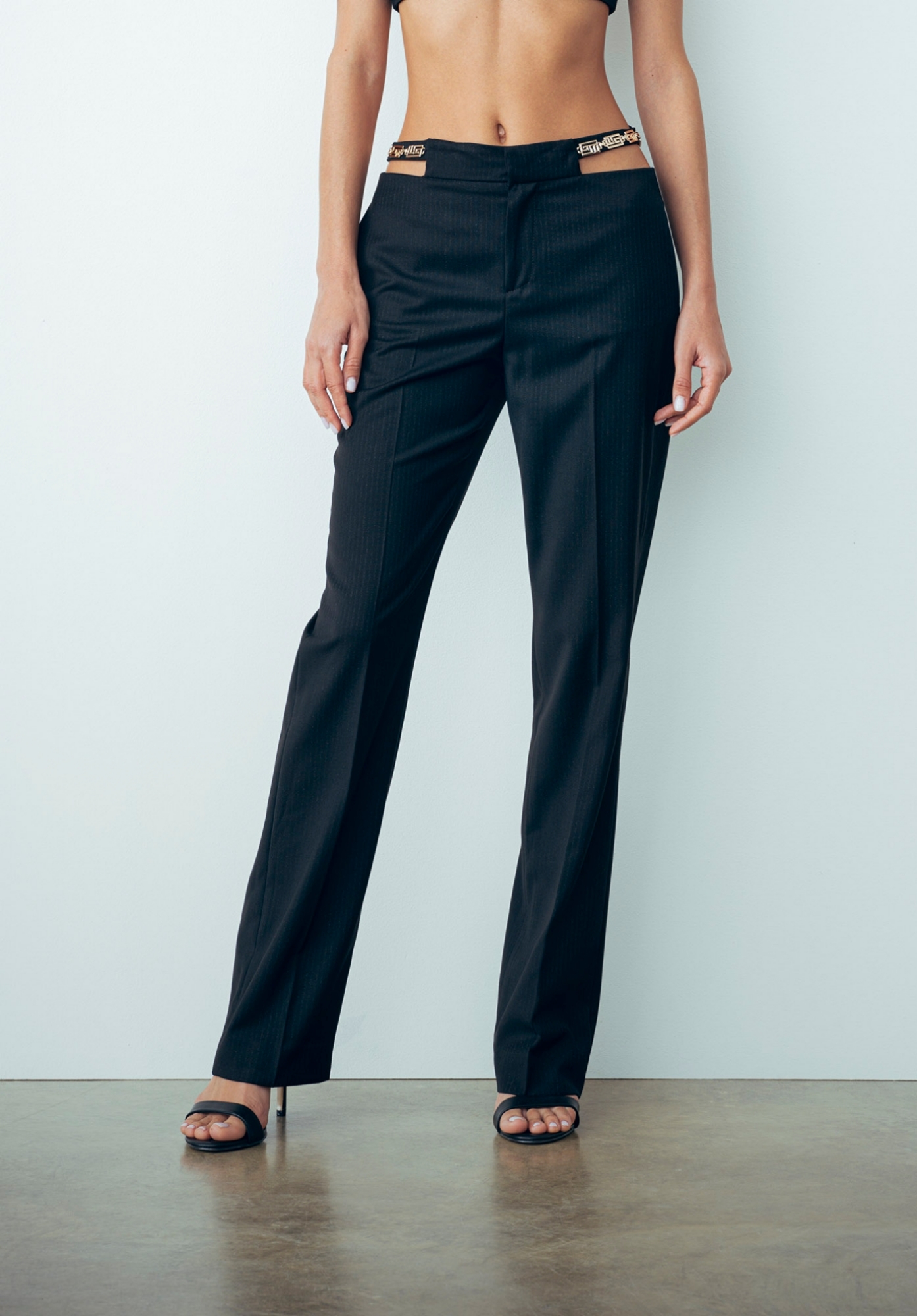 Immagine di Pantalone Dritto A Vita Bassa Nero