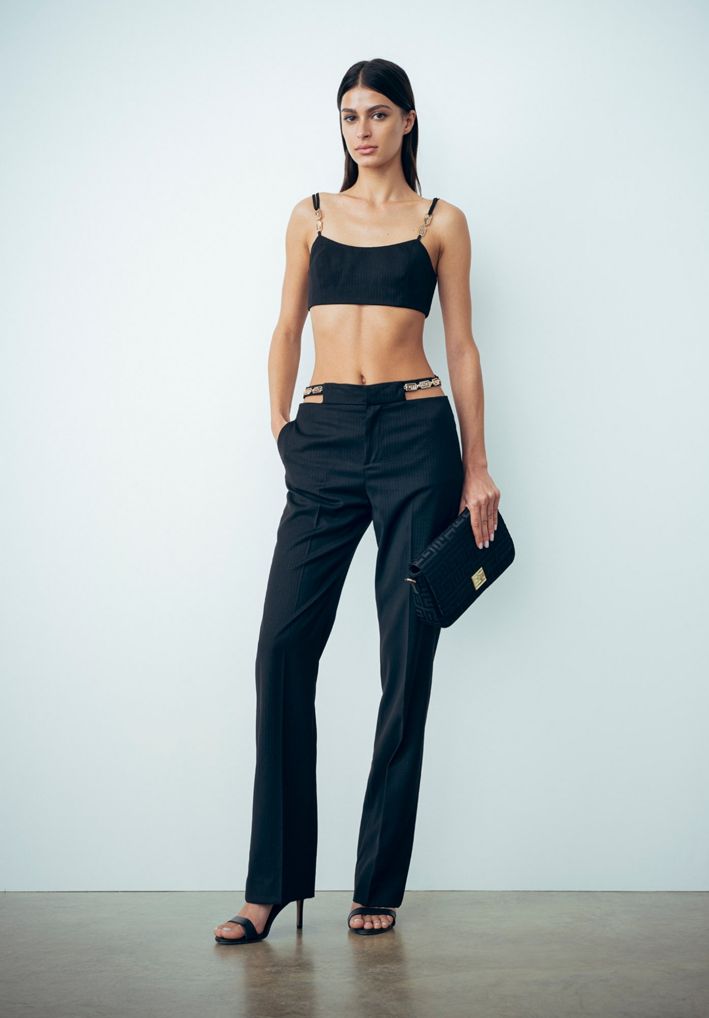 Immagine di Pantalone Dritto A Vita Bassa Nero