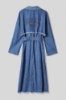 Trench lungo doppiopetto con frange in denim • Blu