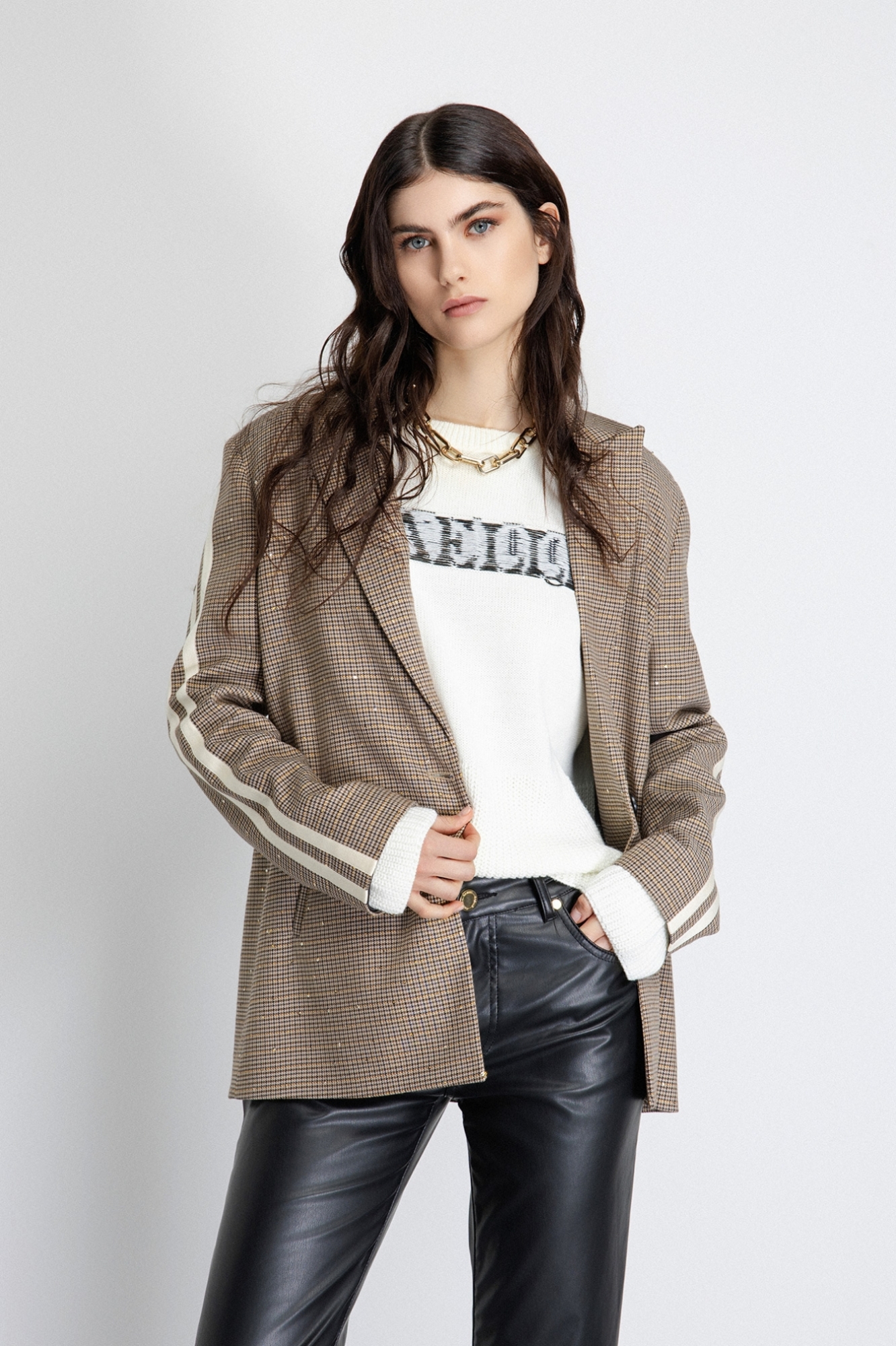 Giacca Monopetto Con Tasche A Filetto E Bande Laterali • Cammello