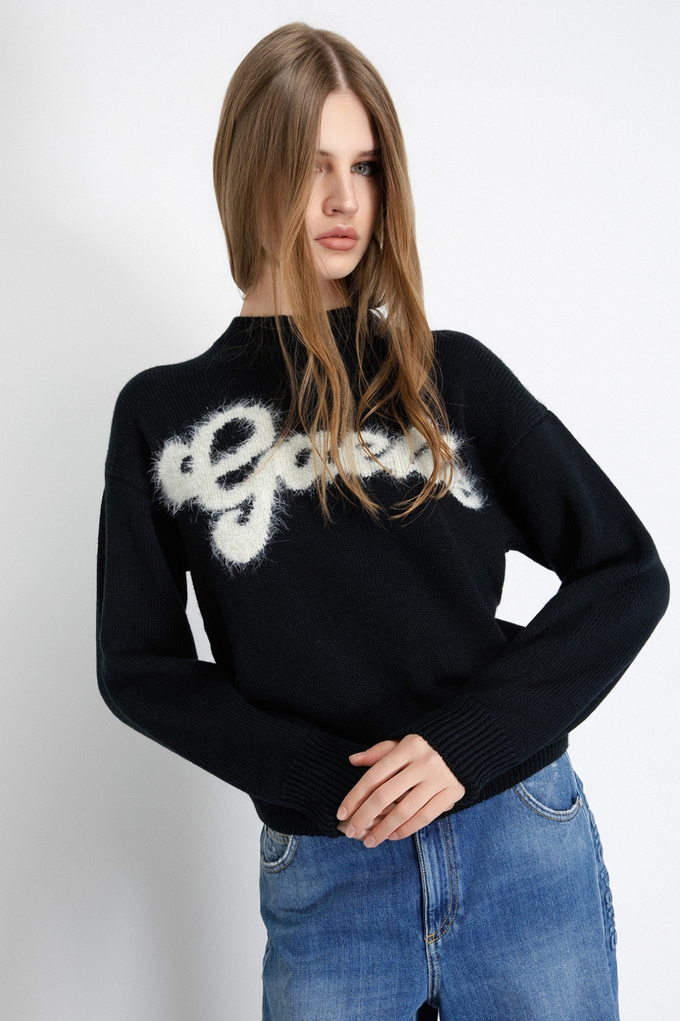 Pullover Cropped In Maglieria Con Logo Lurex • Nero