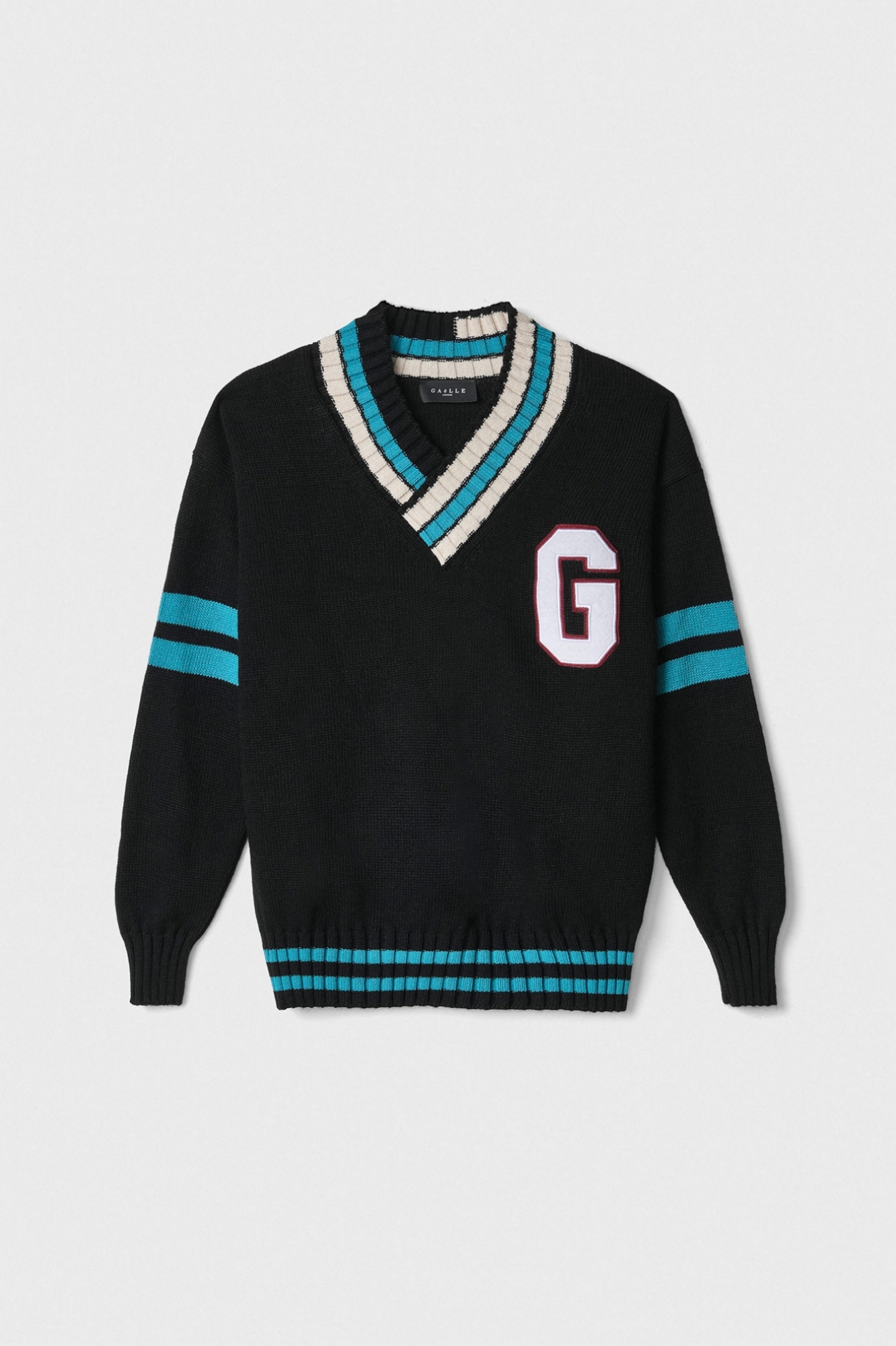 Maglia Scollo A V Logo Lato Cuore • Nero