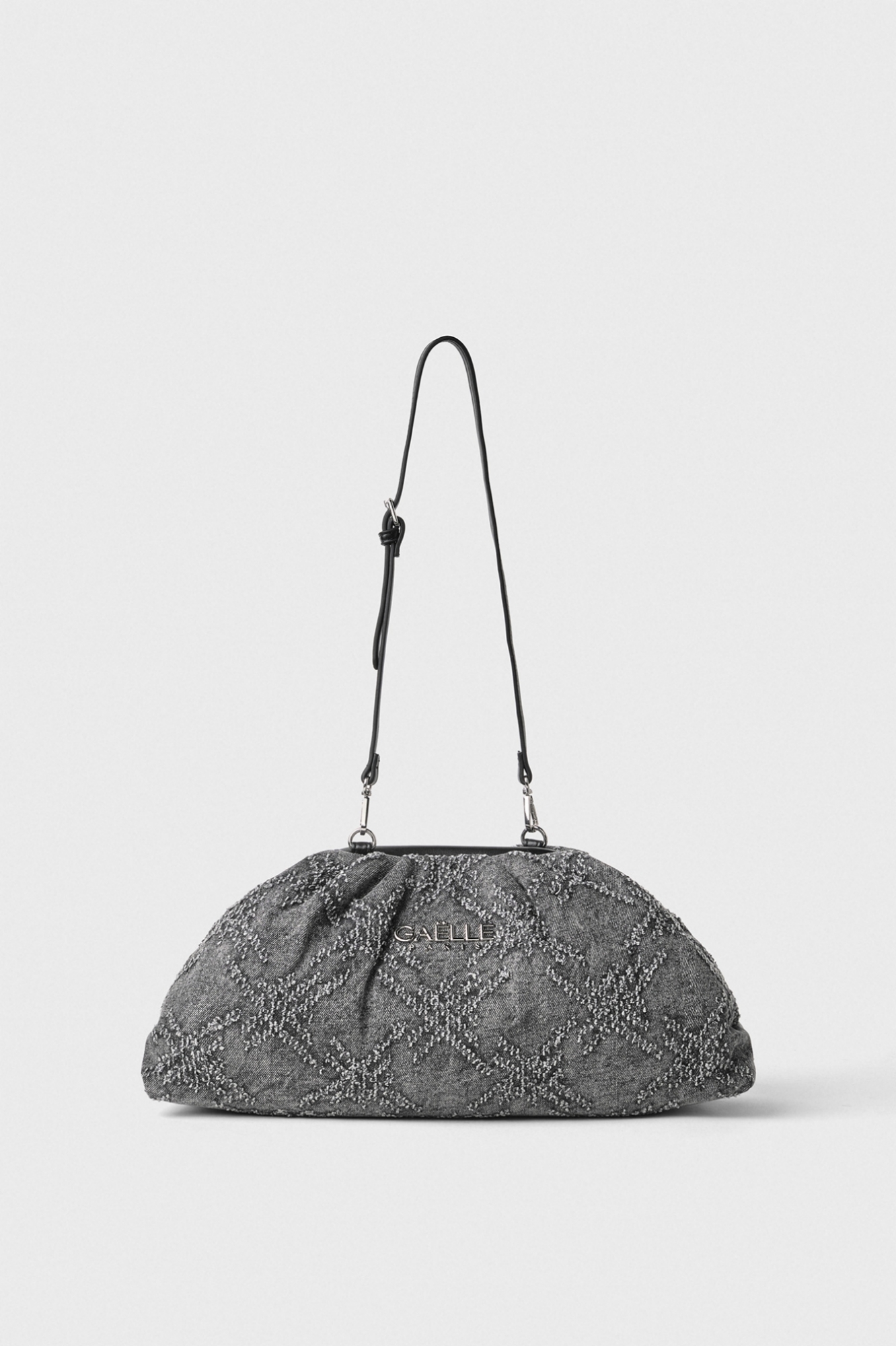 Maxi Pochette Denim Sfrangiato • Nero