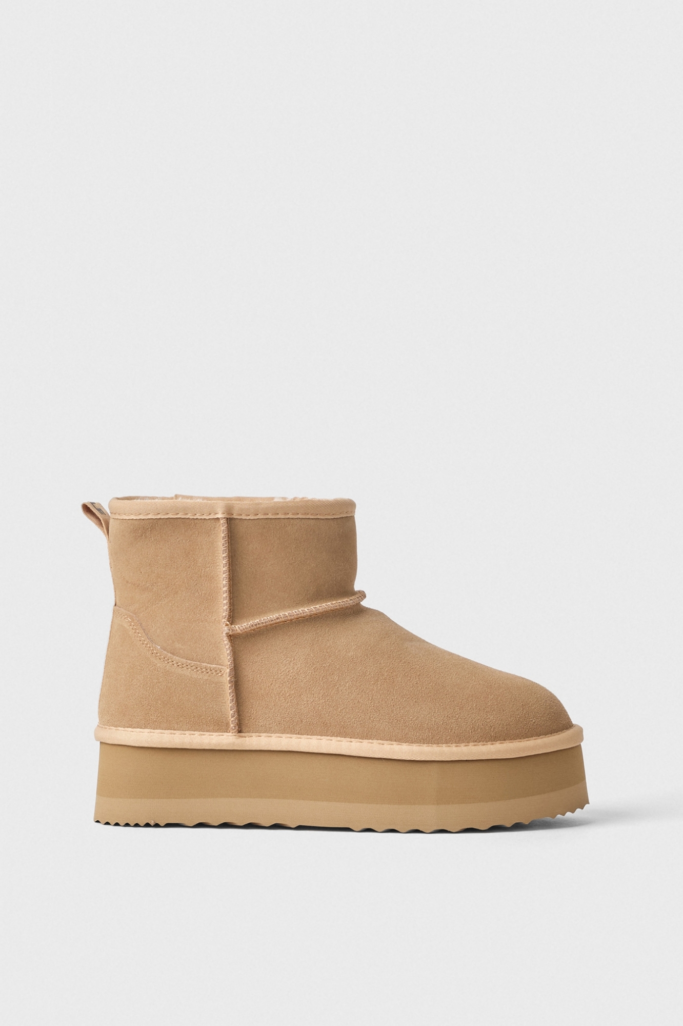 Eskimo Boot Alto In Suede Con Ecofur • Beige Cammello
