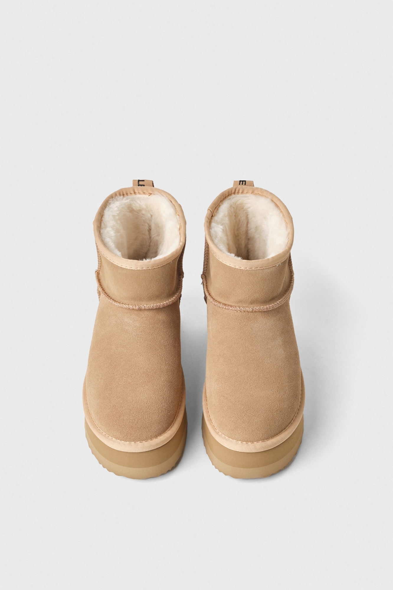 Eskimo Boot Alto In Suede Con Ecofur • Beige Cammello