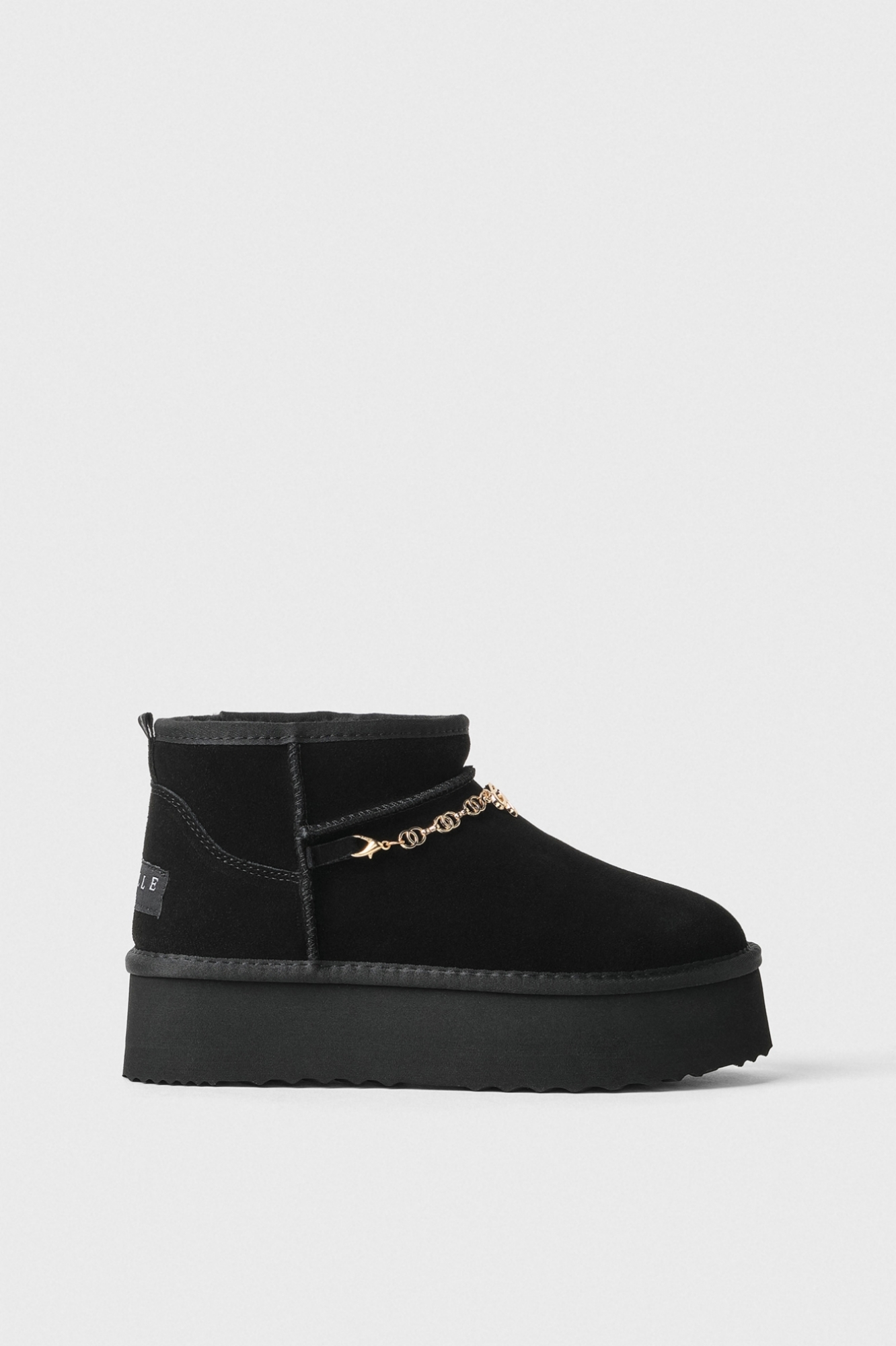 Eskimo Boots Basso In Suede E Eco Fur Con Metal Logo • Nero