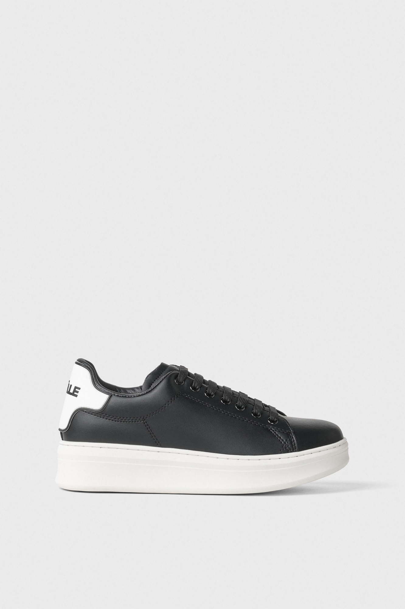 Sneakers Addict In Action Leather Con Back Part In Rubber • Nero Bianco