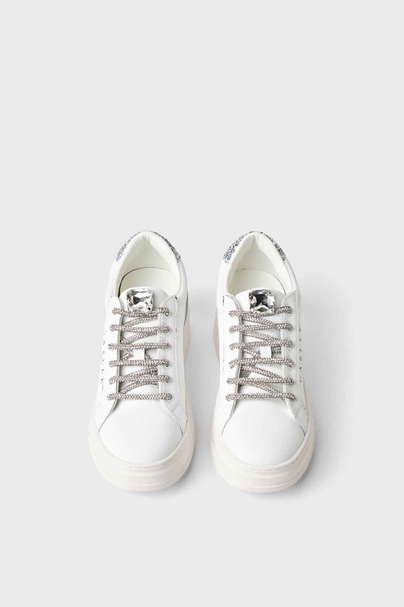 Sneakers New Addict In Action Leather Con Inserti In Glitter E Charms • Bianco