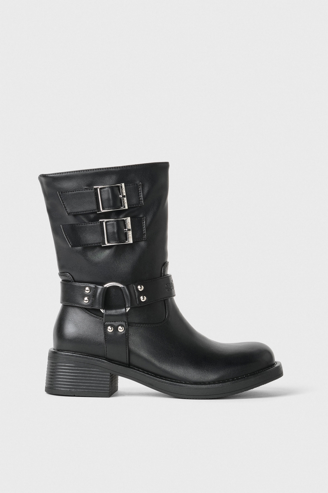 Ankle Boots Con Fibbielogate E Stampa Embossed Sul Cinturino • Nero