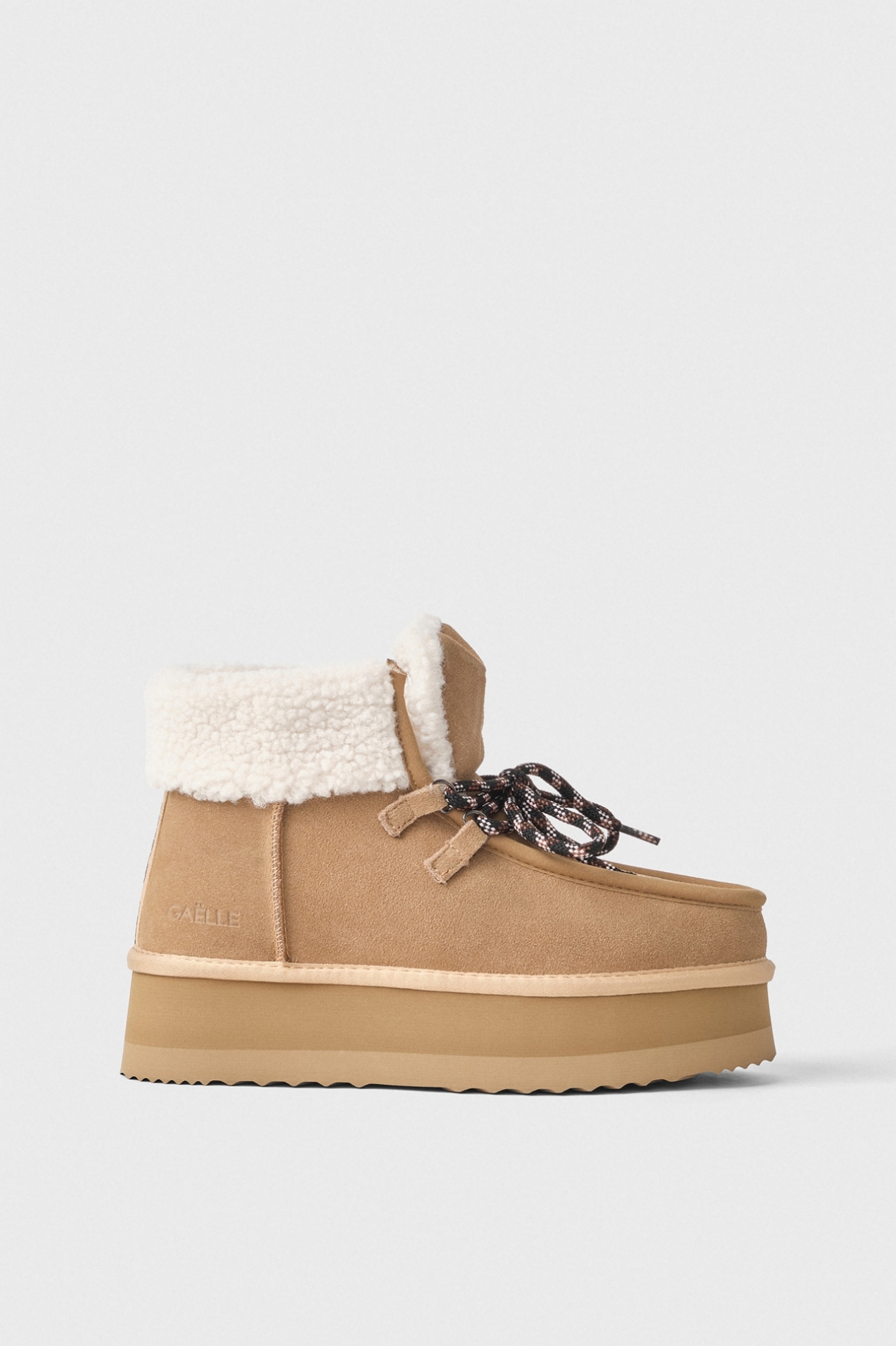 Eskimo Boots Basso In Suede Con Ecofur E Gros Stampato Sul Retro • Beige Cammello