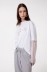 T-Shirt Paricollo Mezza Manica Crop In Jersey Con Manica Lunga In Pizzo Bianca, Ricamo In Pizzo • Bianco